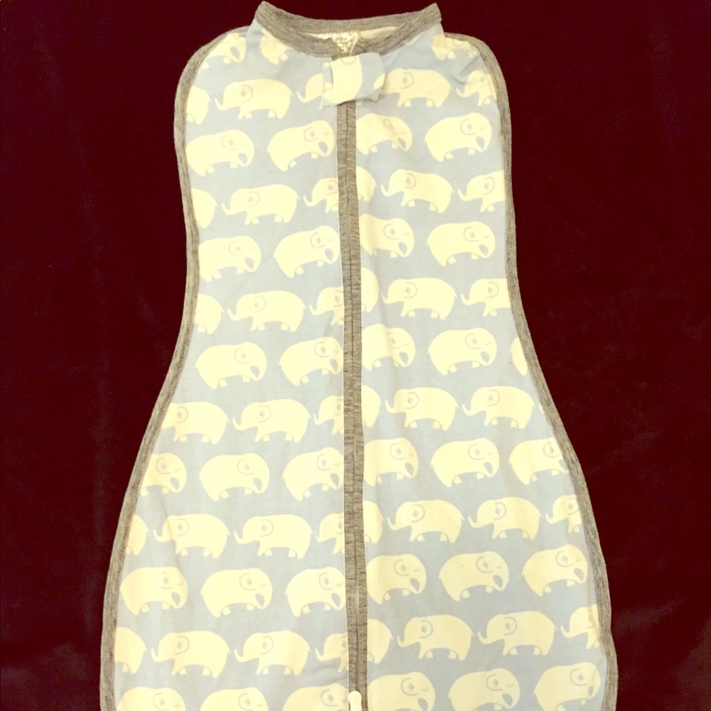 Woombie swaddle